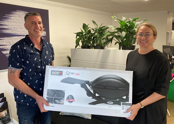 Steffan and Nadia from NZ Louvres Cambridge won a Weber Baby Q!